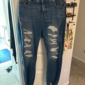 5108 - Torrid Bombshell Skinny Distressed jeans - Size 18R